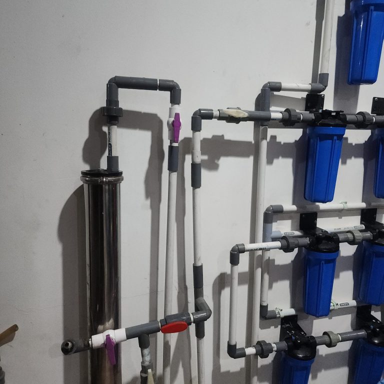 Air Minum Isi Ulang QuaQua Water - Titip Jual
