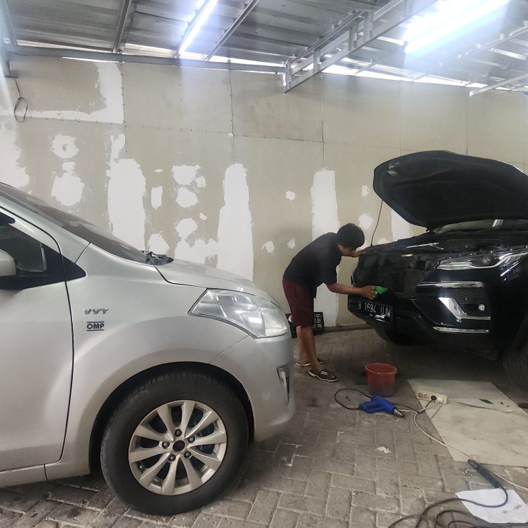 Bengkel Cat Mobil Body Repair Garage - Titip Jual